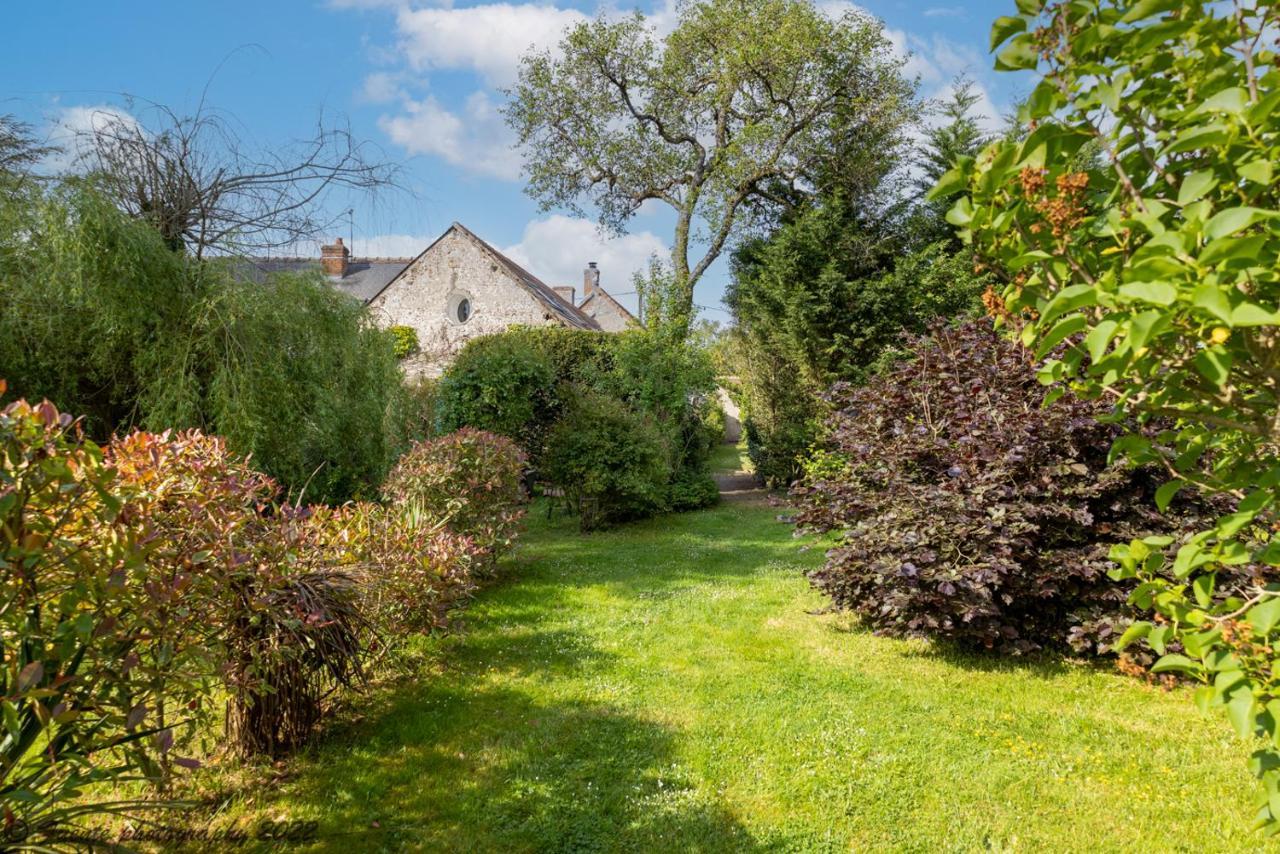 Les Bocages, Gites De Charme En Val De Loire, Piscine Chauffee Monteaux Exteriör bild